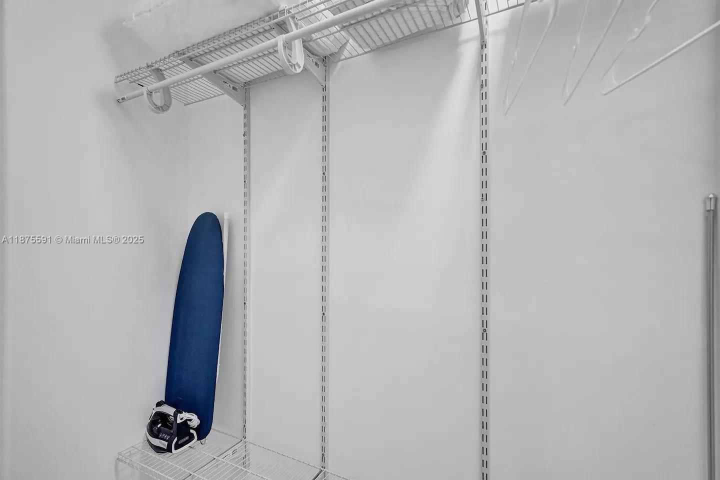 1100 NE 17th Way Fort Lauderdale, FL 33304