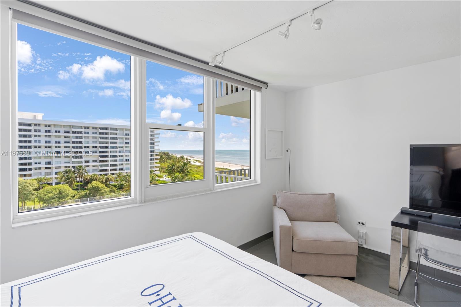 image Island House Apt Inc-coop7