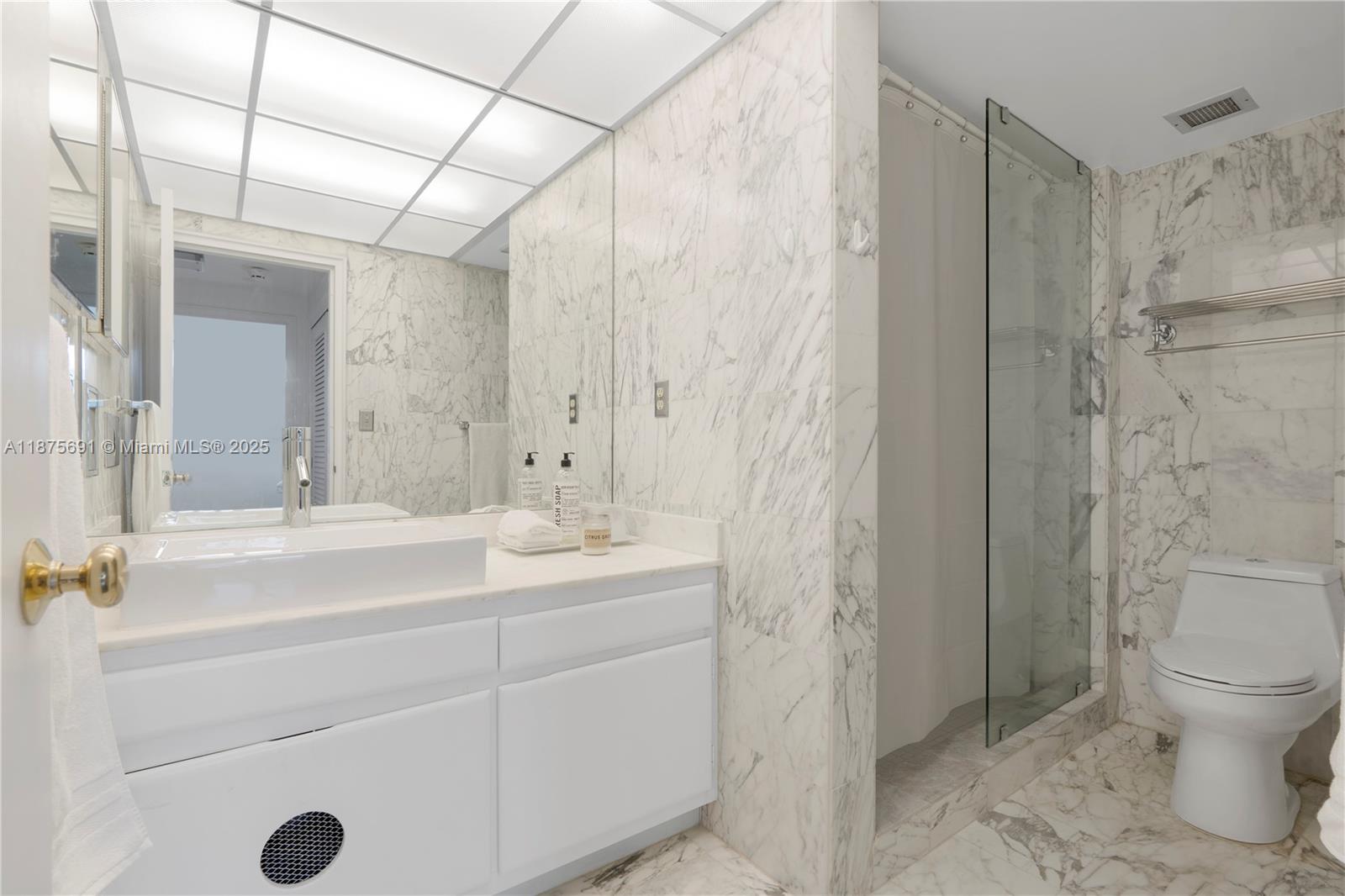 image Island House Apt Inc-coop8