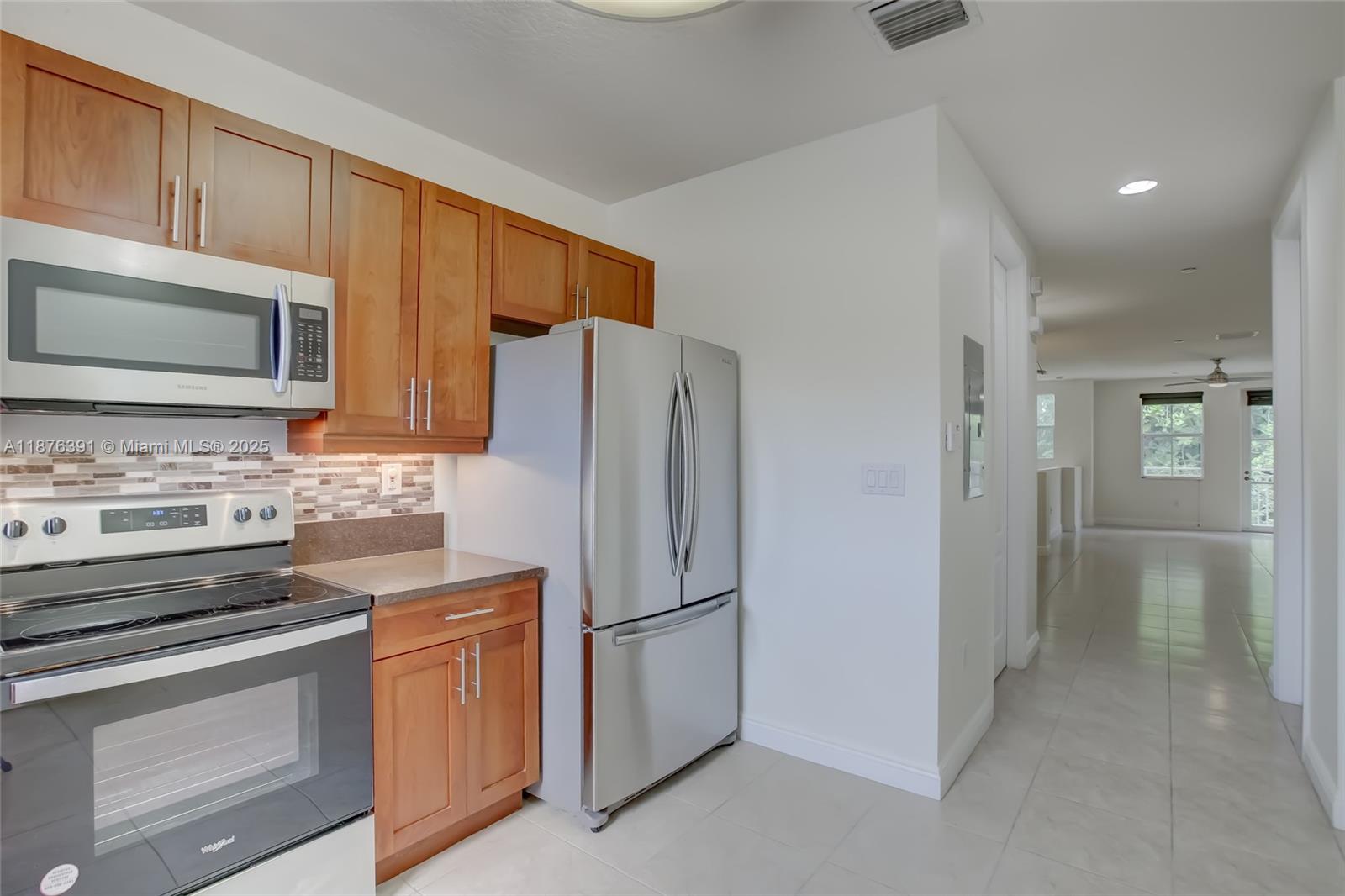 406 SW 14th Ave #406 Fort Lauderdale, FL 33312 406 SW 14th Ave #406 Fort Lauderdale, FL 33312