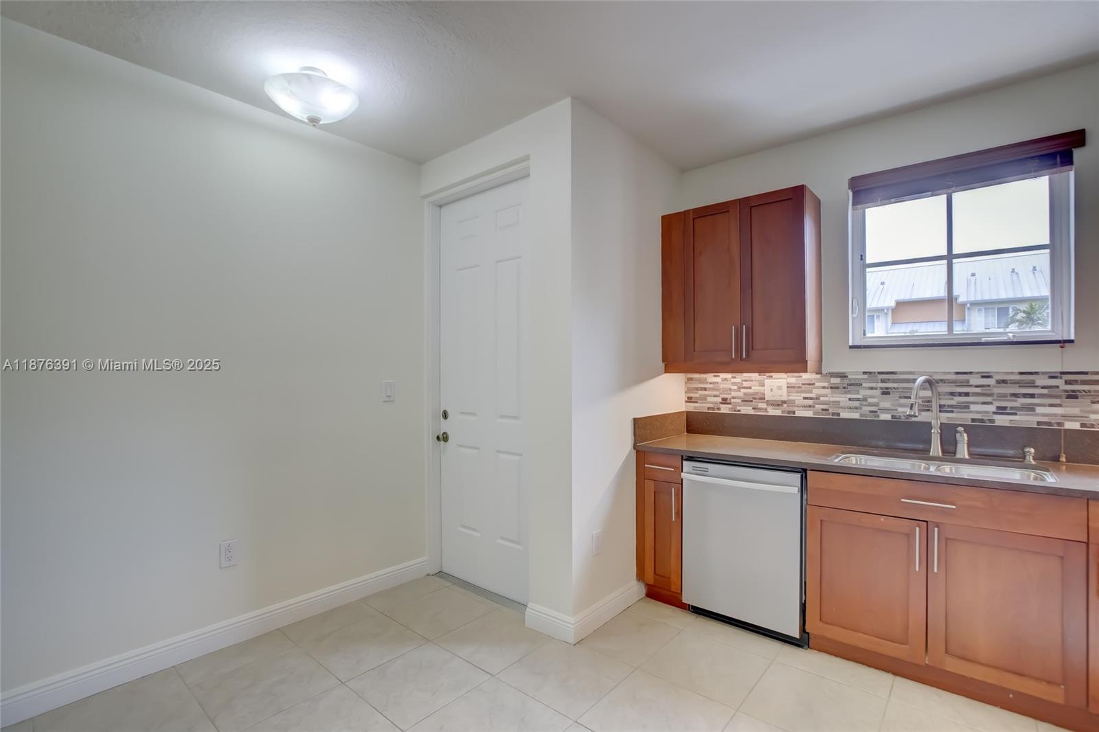 406 SW 14th Ave #406 Fort Lauderdale, FL 33312 406 SW 14th Ave #406 Fort Lauderdale, FL 33312