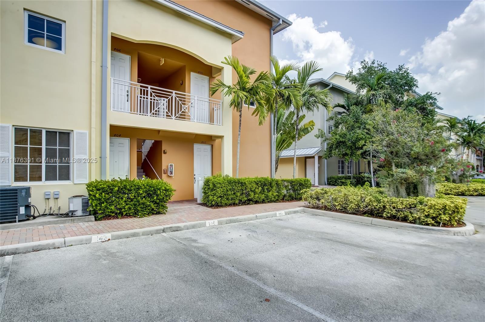 406 SW 14th Ave #406 Fort Lauderdale, FL 33312 406 SW 14th Ave #406 Fort Lauderdale, FL 33312