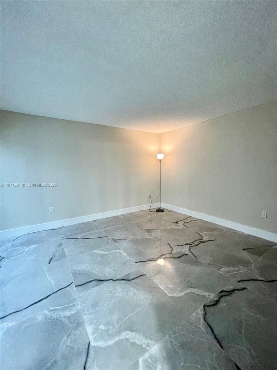 8251 SW 157th Ave #106 Miami, FL 33193