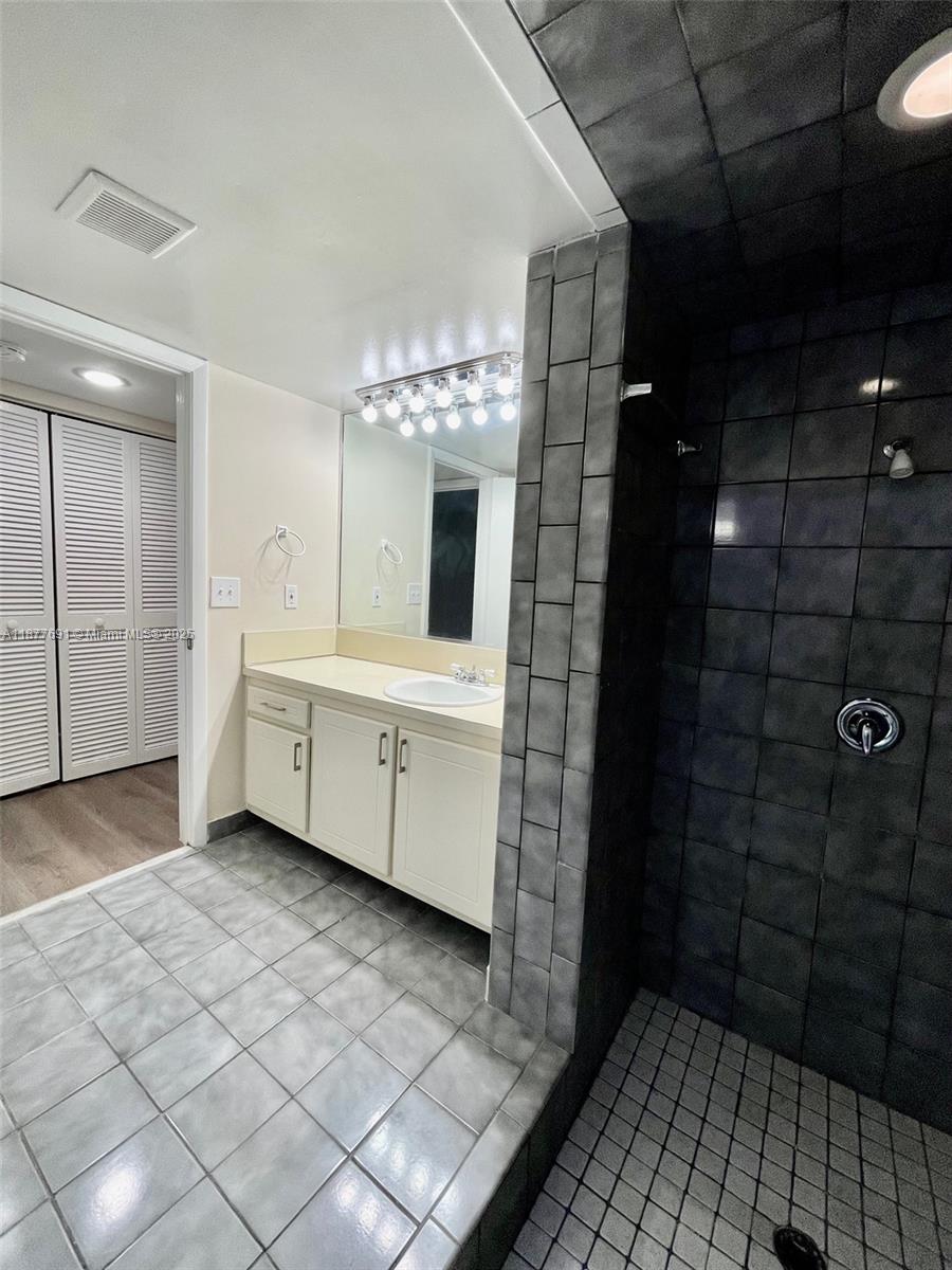 8251 SW 157th Ave #106 Miami, FL 33193