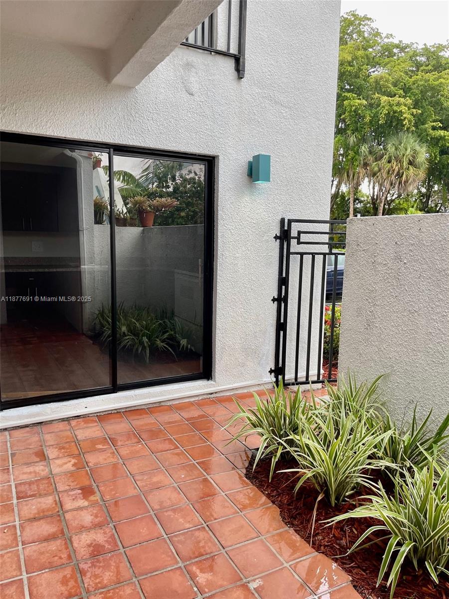 8251 SW 157th Ave #106 Miami, FL 33193