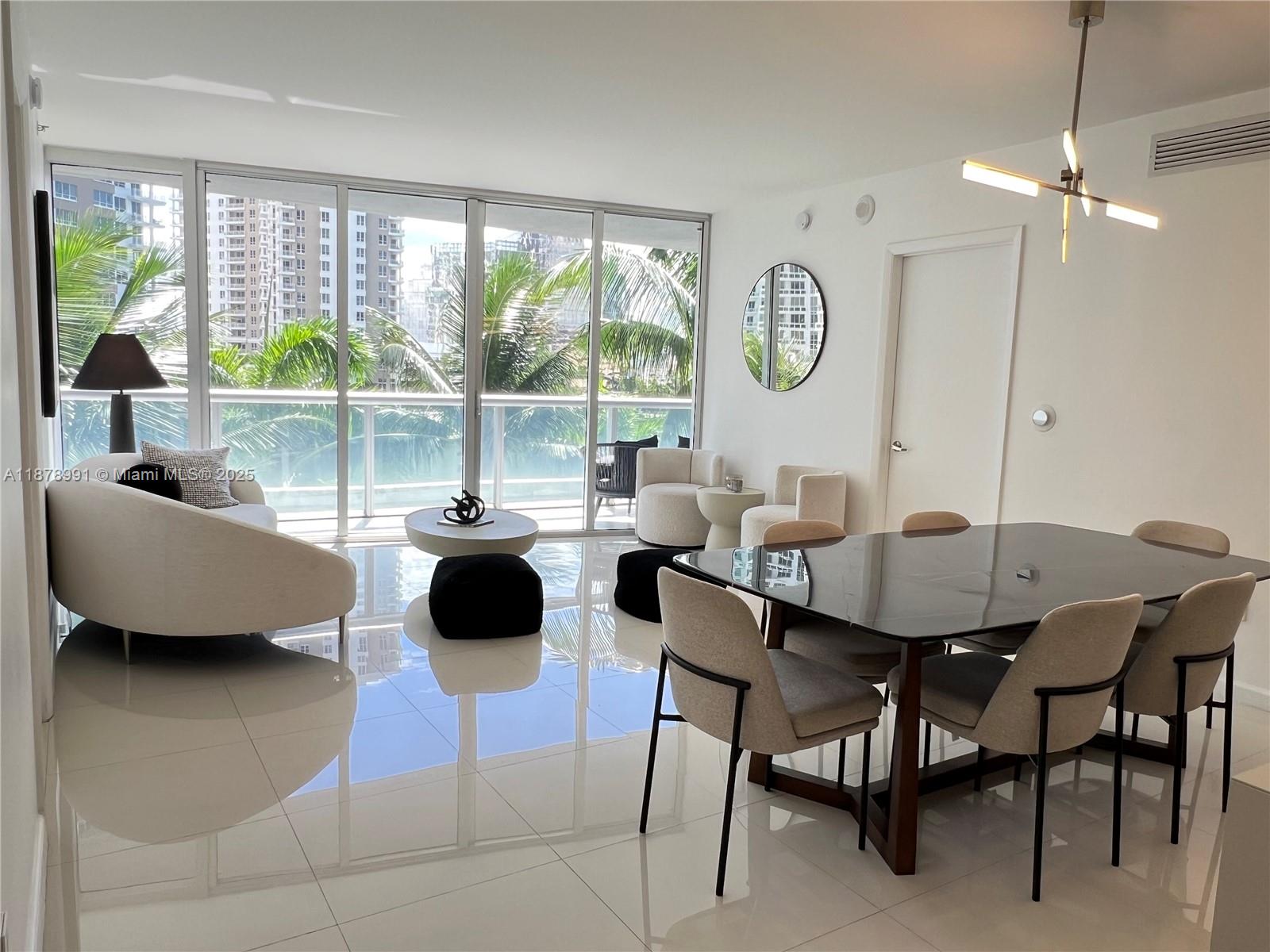 495 Brickell Ave #BAY406