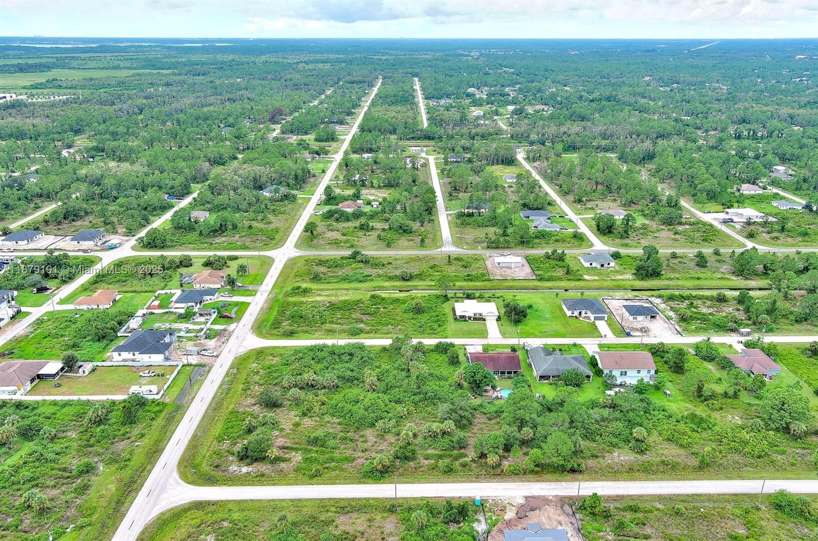 928 Norfolk Ave S Lehigh Acres, FL 33974