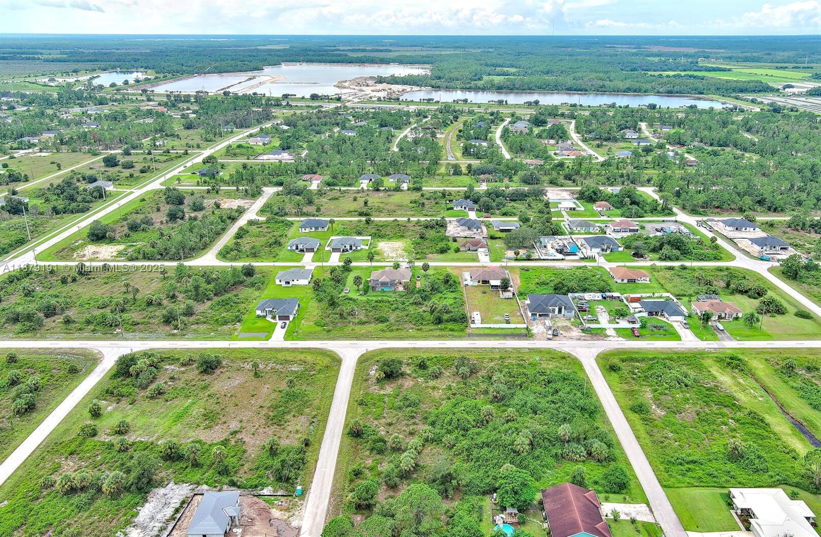 928 Norfolk Ave S Lehigh Acres, FL 33974