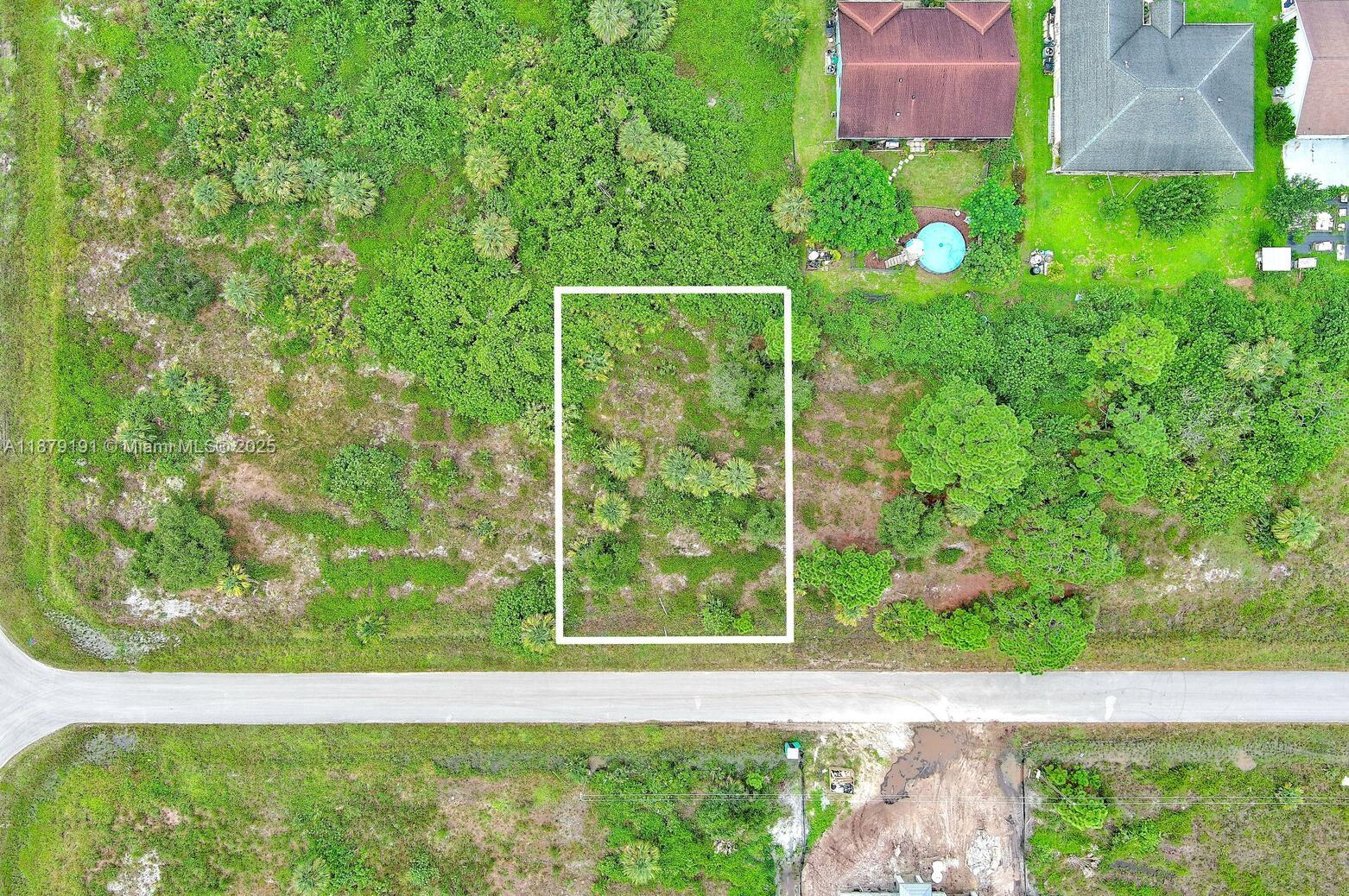 928 Norfolk Ave S Lehigh Acres, FL 33974