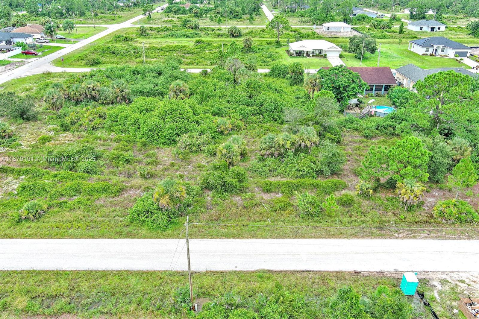 928 Norfolk Ave S Lehigh Acres, FL 33974