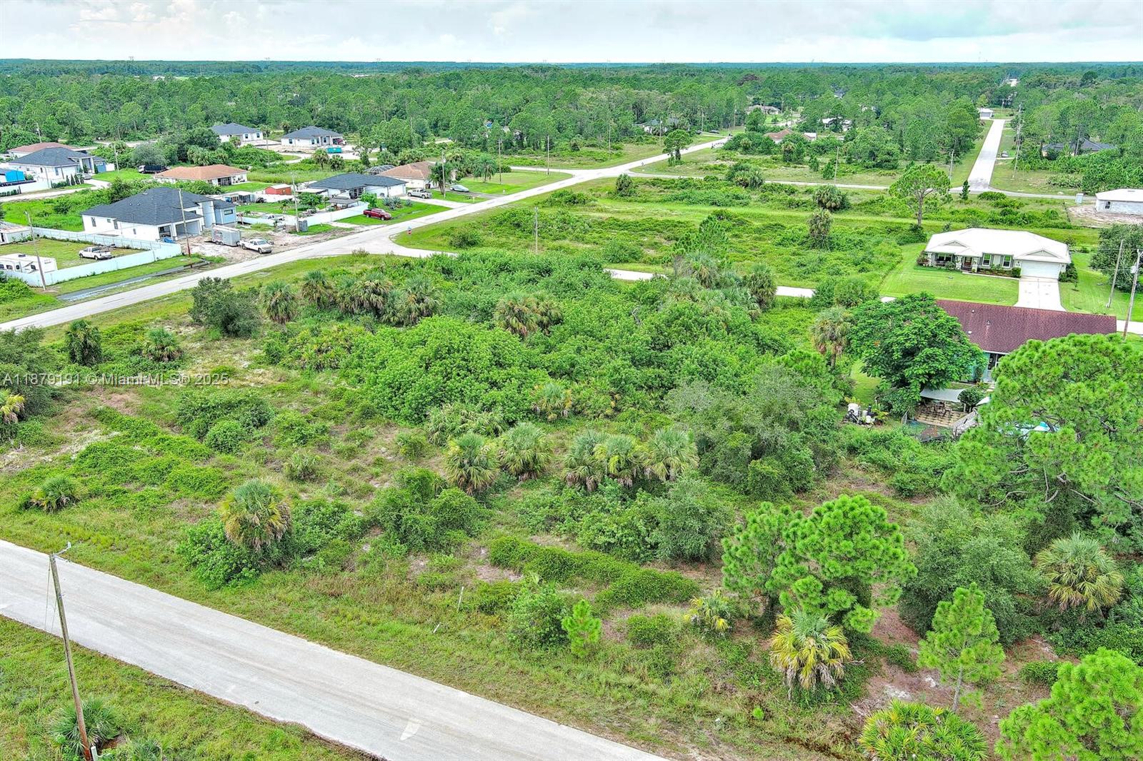 928 Norfolk Ave S Lehigh Acres, FL 33974