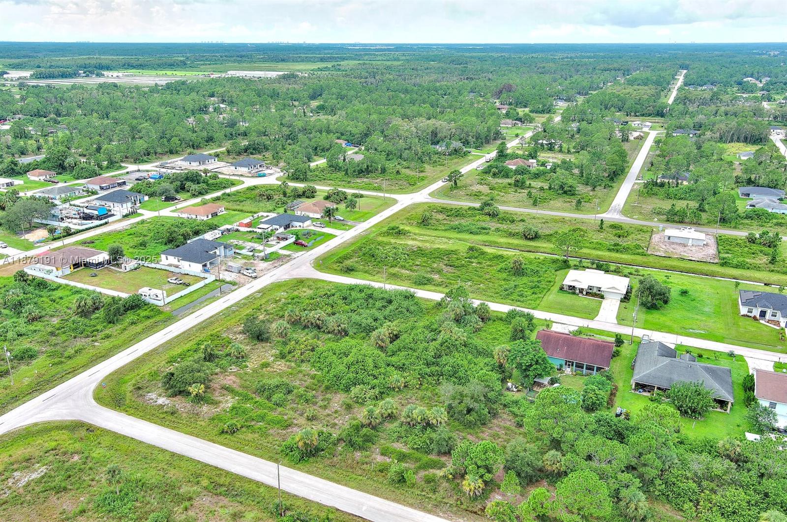 928 Norfolk Ave S Lehigh Acres, FL 33974