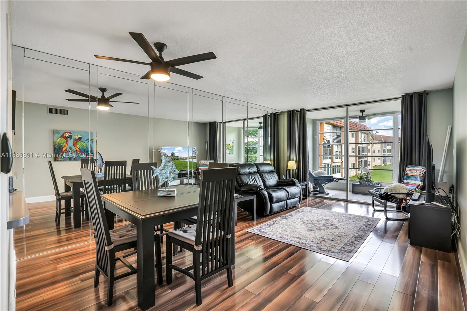 2741 N Pine Is Rd #208