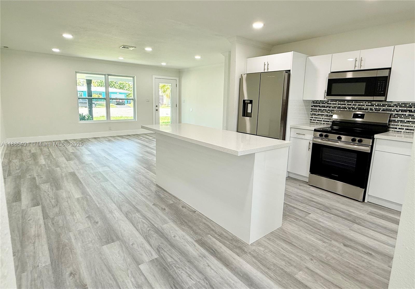 1840 NW 32nd St