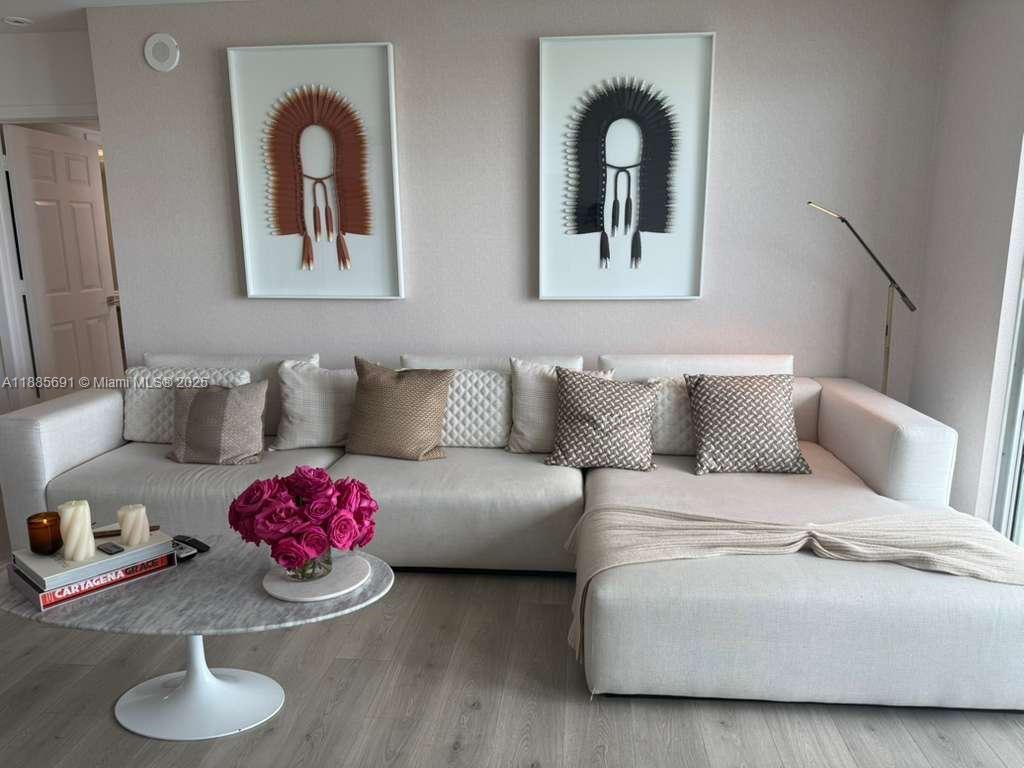 image The Mark On Brickell4