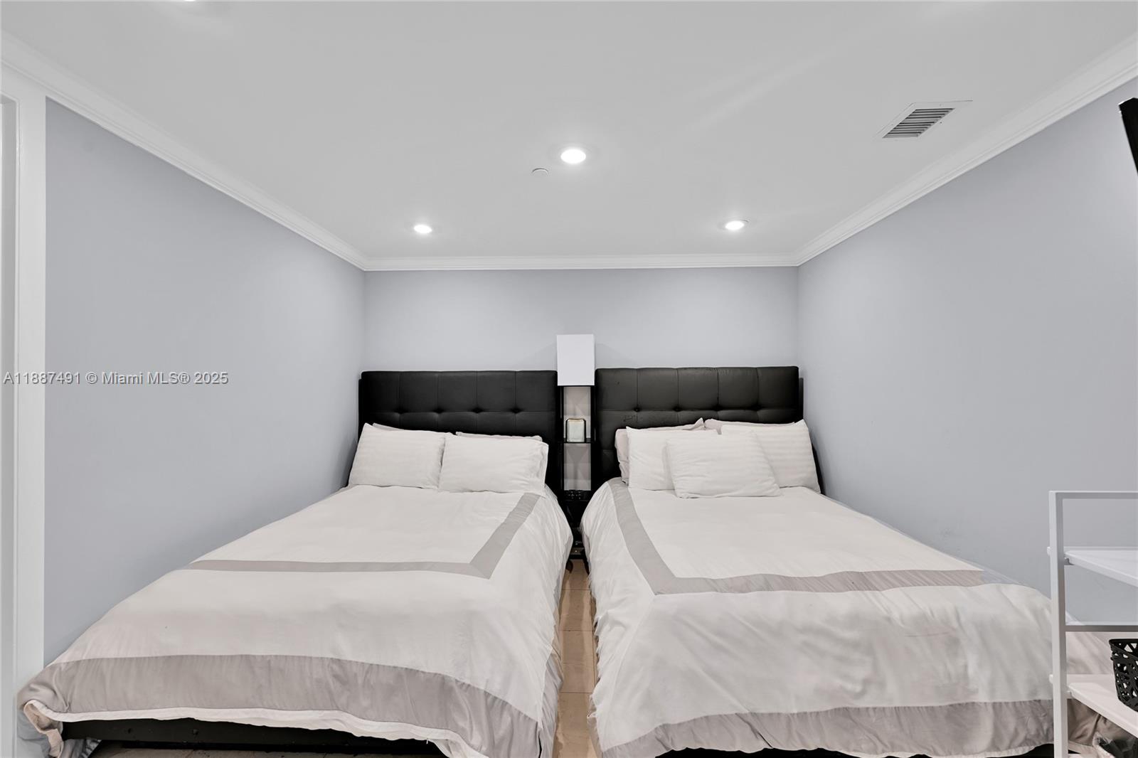 1850 S Ocean Dr #1507 Hallandale Beach, FL 33009