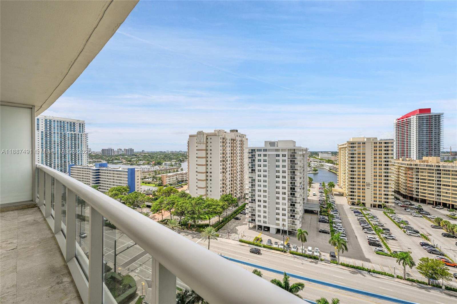1850 S Ocean Dr #1507 Hallandale Beach, FL 33009