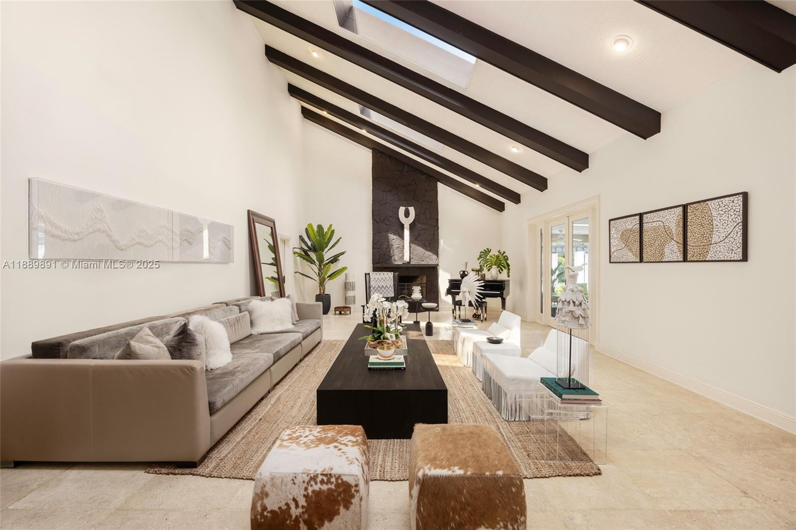 14200 Farmer Rd Palmetto Bay, FL 33158