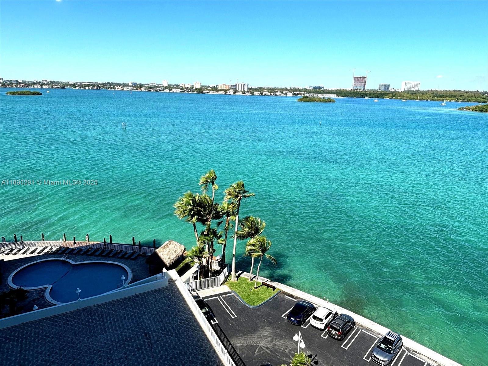 10350 W Bay Hbr Dr #10AB