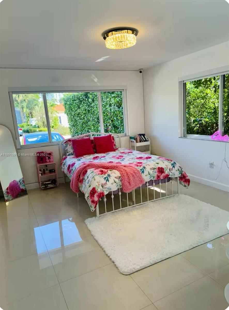 Undisclosed Address Surfside, FL 33154