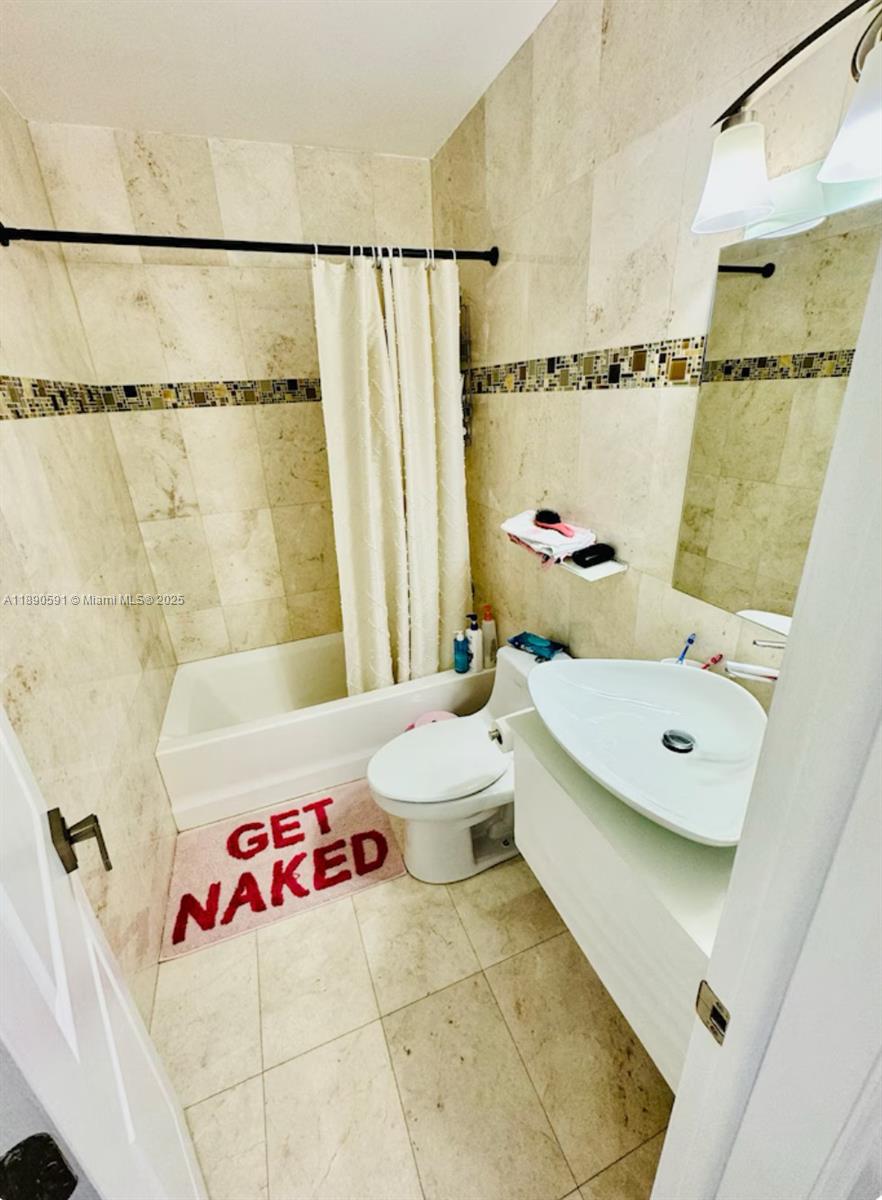 Undisclosed Address Surfside, FL 33154