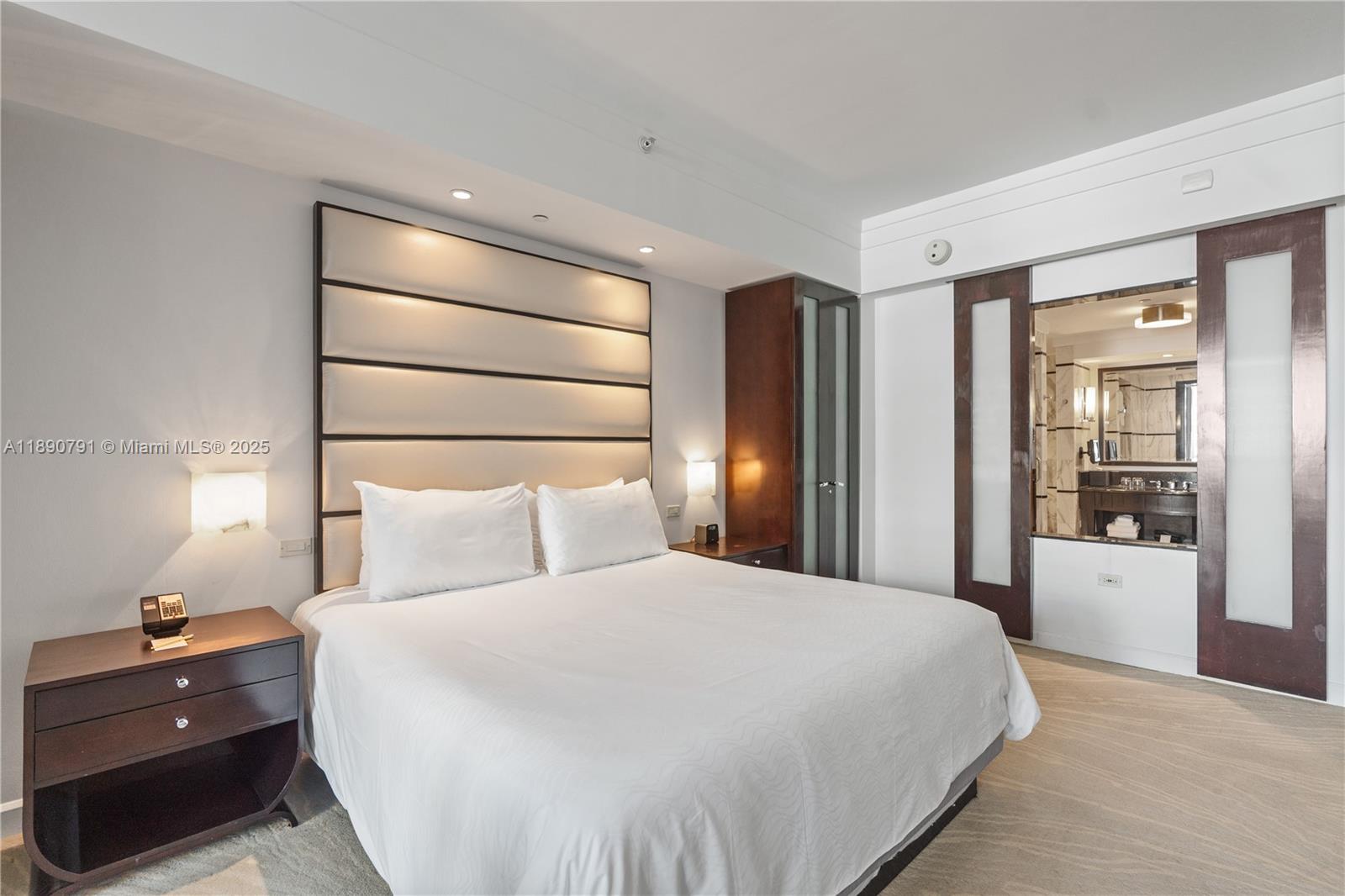 image Fontainebleau Iii10