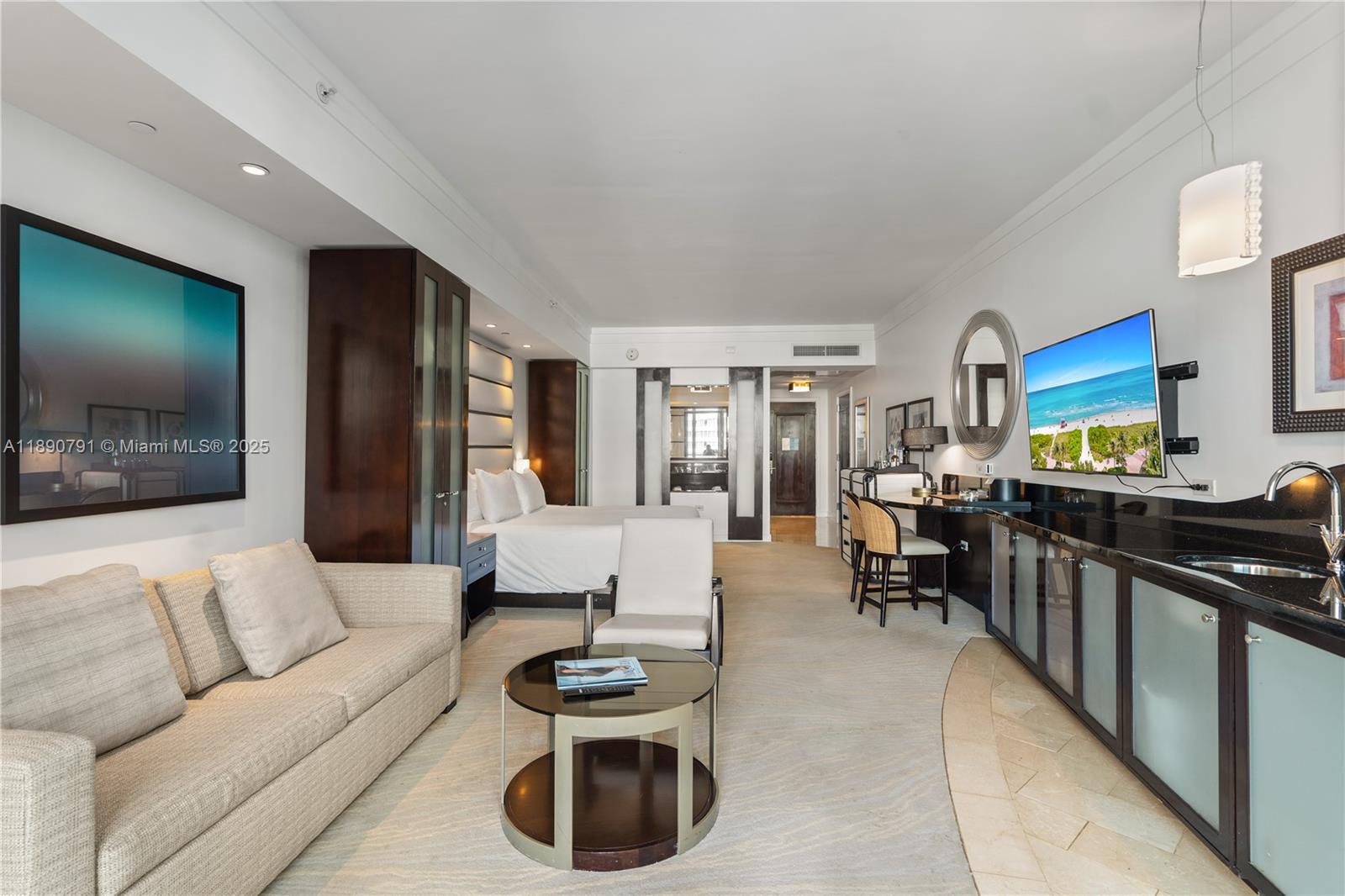 image Fontainebleau Iii16