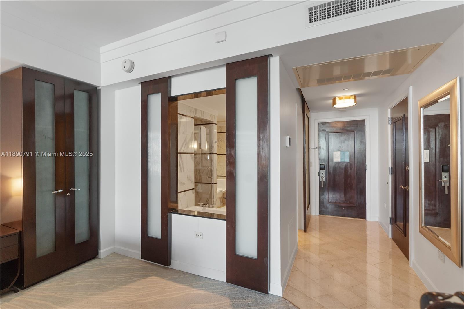 image Fontainebleau Iii22