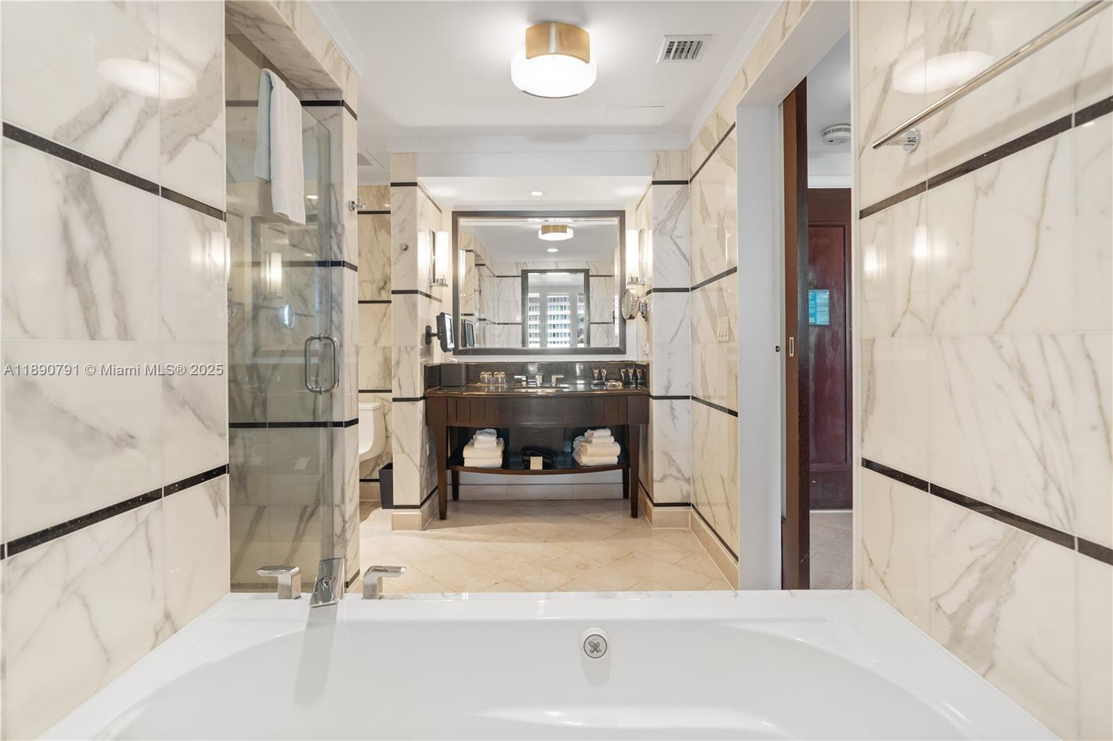 image Fontainebleau Iii23