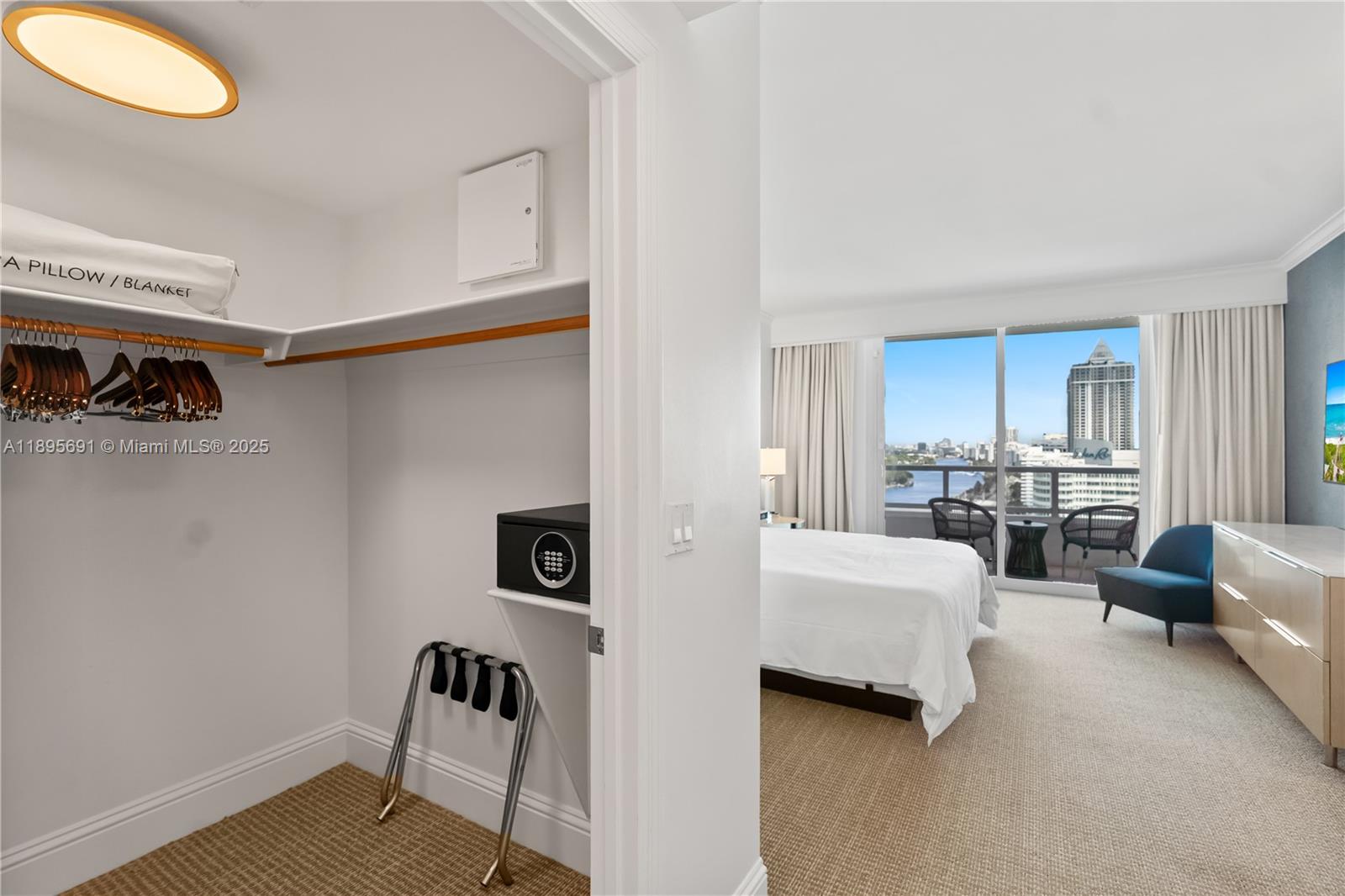 4401 Collins Ave #2011 Miami Beach, FL 33140