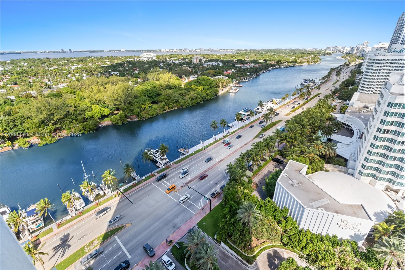 4401 Collins Ave #2011 Miami Beach, FL 33140