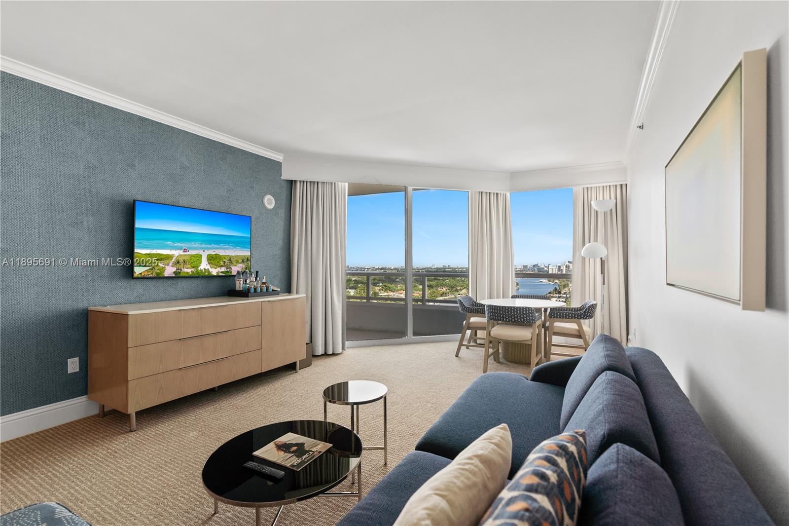 4401 Collins Ave #2011 Miami Beach, FL 33140