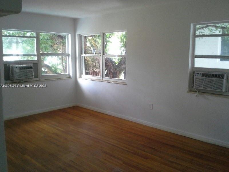 845/847/849 Michigan Ave Miami Beach, FL 33139