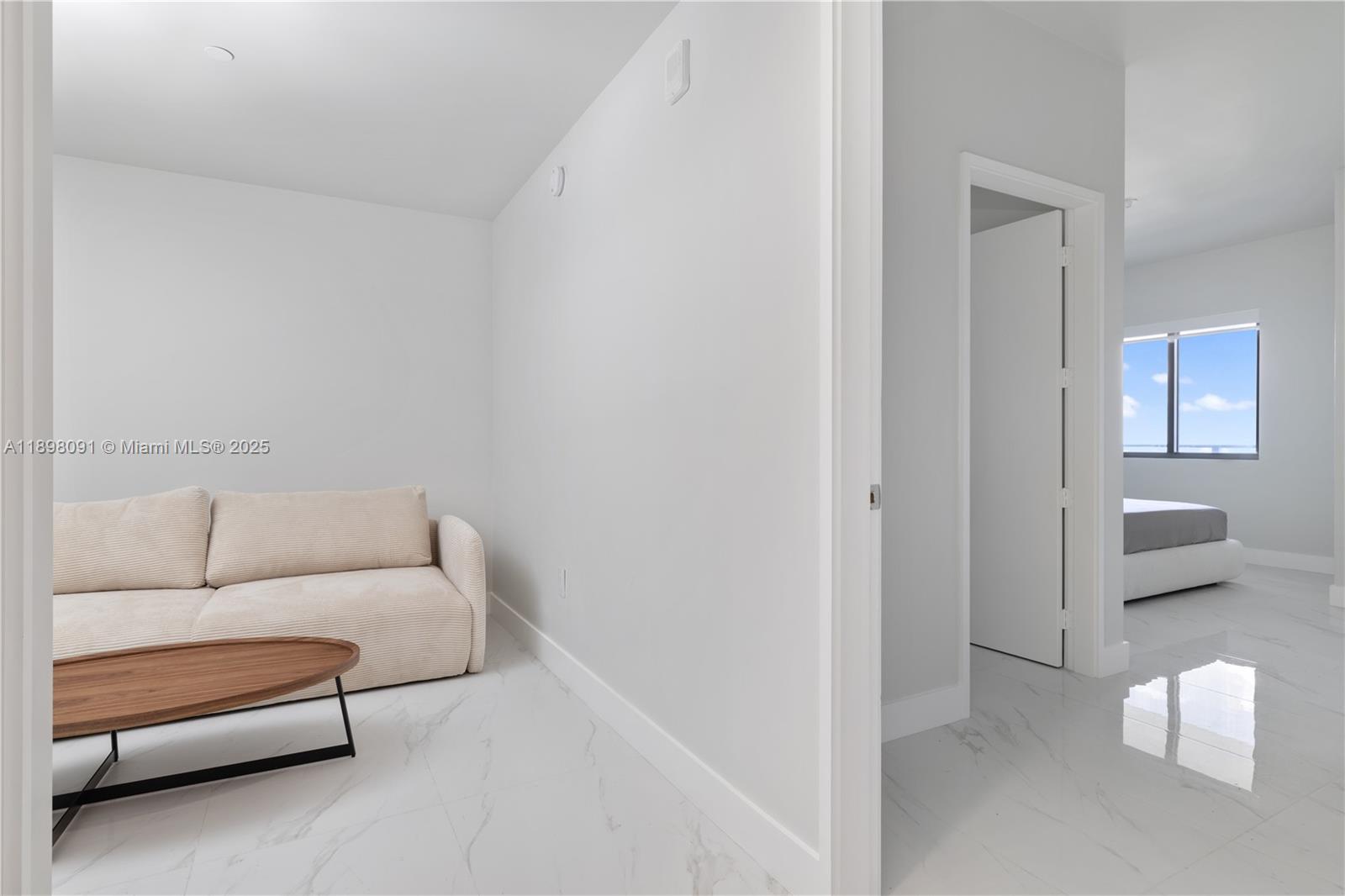 700 NE 24th St #4002 Miami, FL 33137