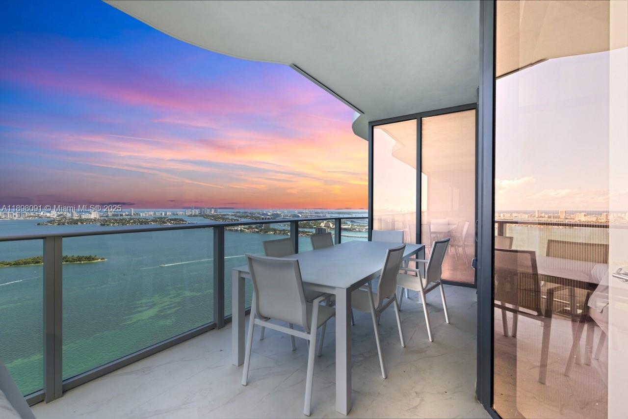 700 NE 24th St #4002 Miami, FL 33137