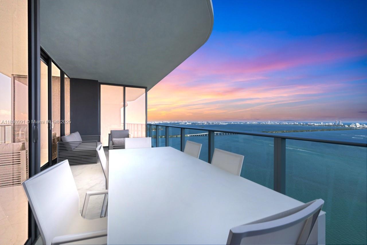 700 NE 24th St #4002 Miami, FL 33137