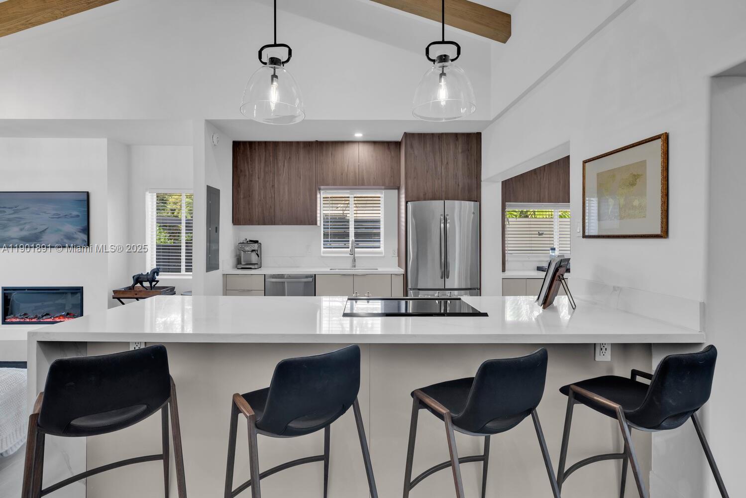 901 NW 7th St Rd Miami, FL 33136