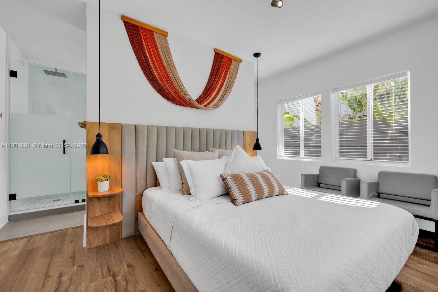 901 NW 7th St Rd Miami, FL 33136