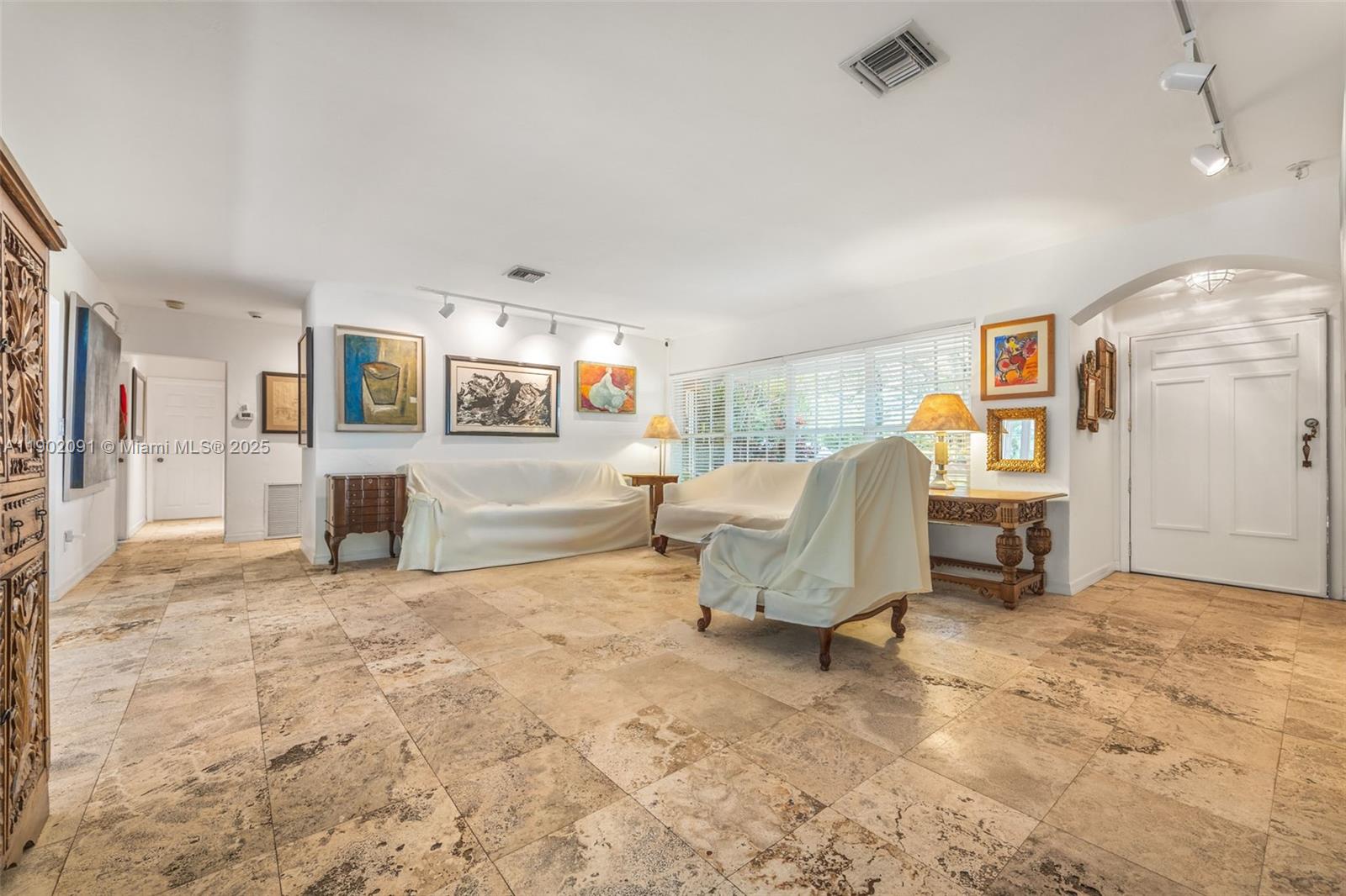 1600 Nocatee Dr Coconut Grove, FL 33133