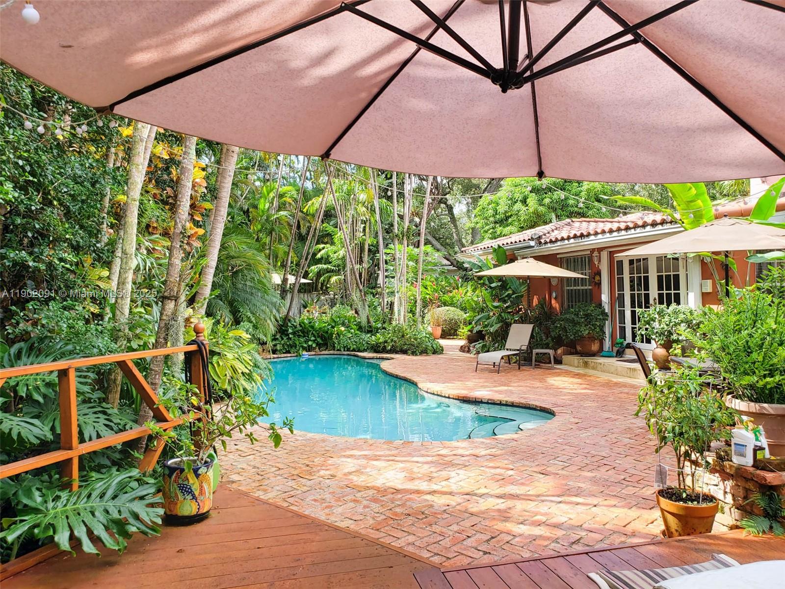 1600 Nocatee Dr Coconut Grove, FL 33133