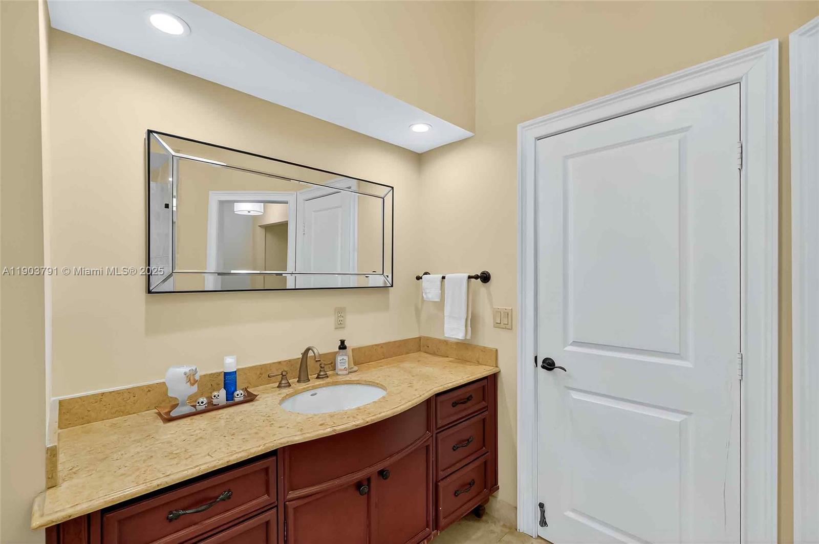 1266 NE 101st St Miami Shores, FL 33138