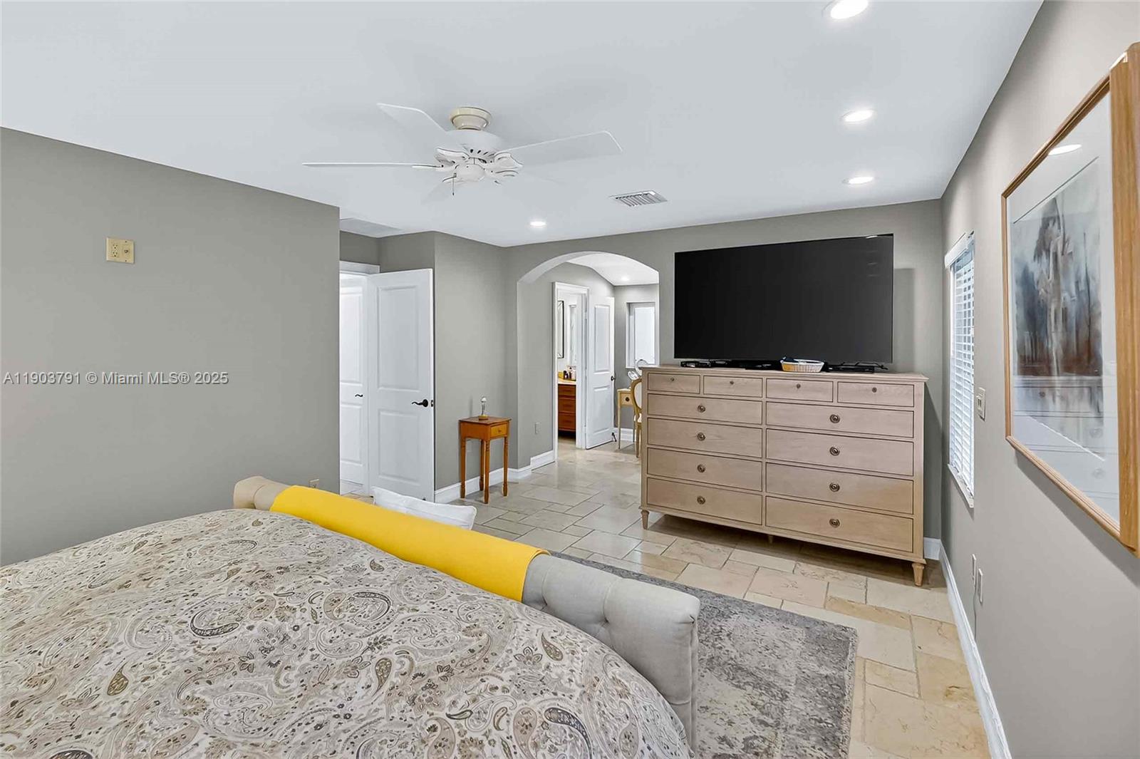 1266 NE 101st St Miami Shores, FL 33138