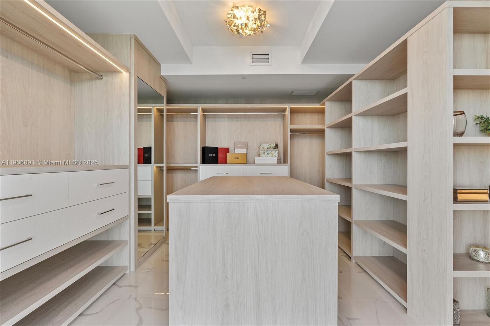 5500 Island Estates Dr #501 Aventura, FL 33160 5500 Island Estates Dr #501 Aventura, FL 33160