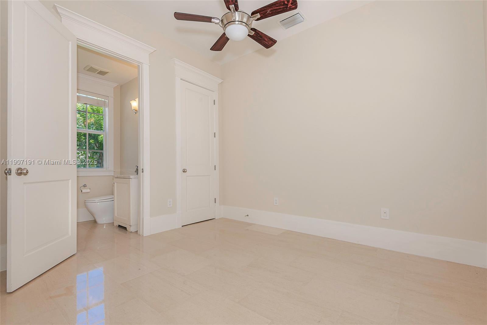 7745 SW 54th Ave Miami, FL 33143