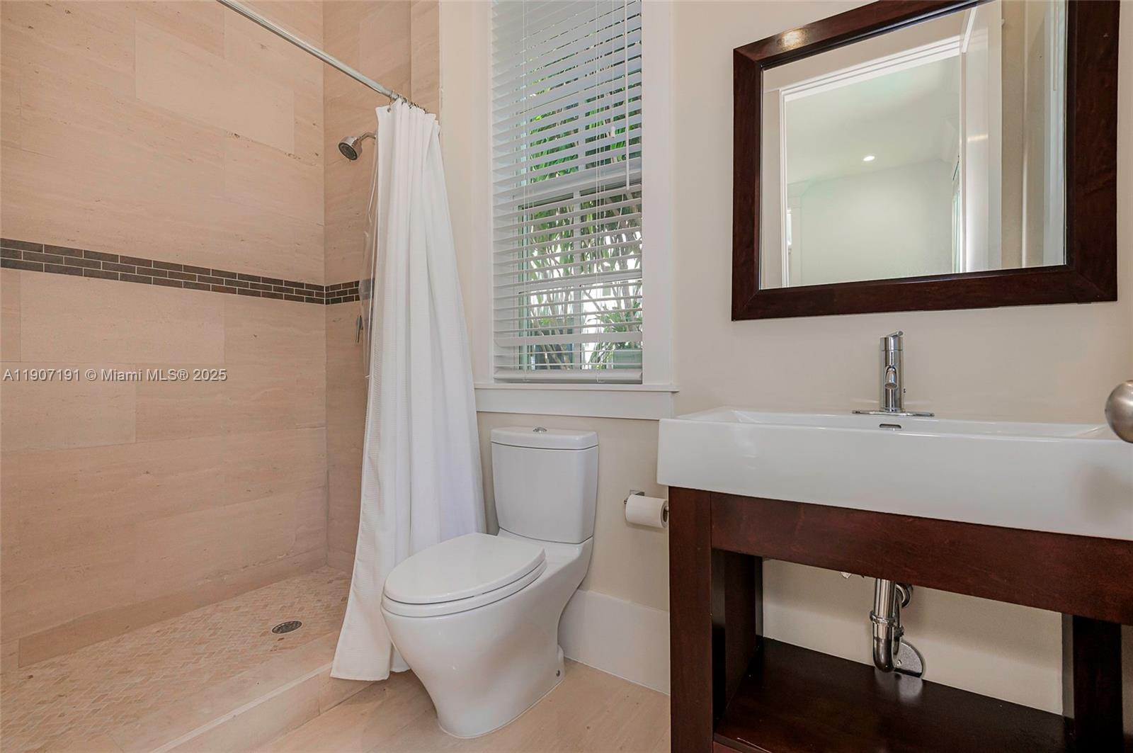 7745 SW 54th Ave Miami, FL 33143