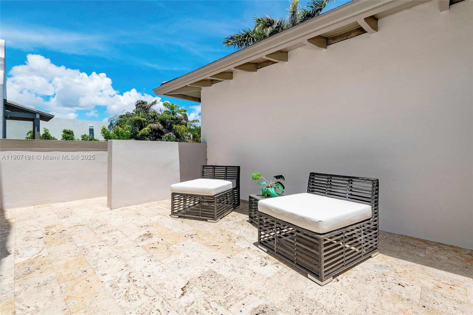 7745 SW 54th Ave Miami, FL 33143