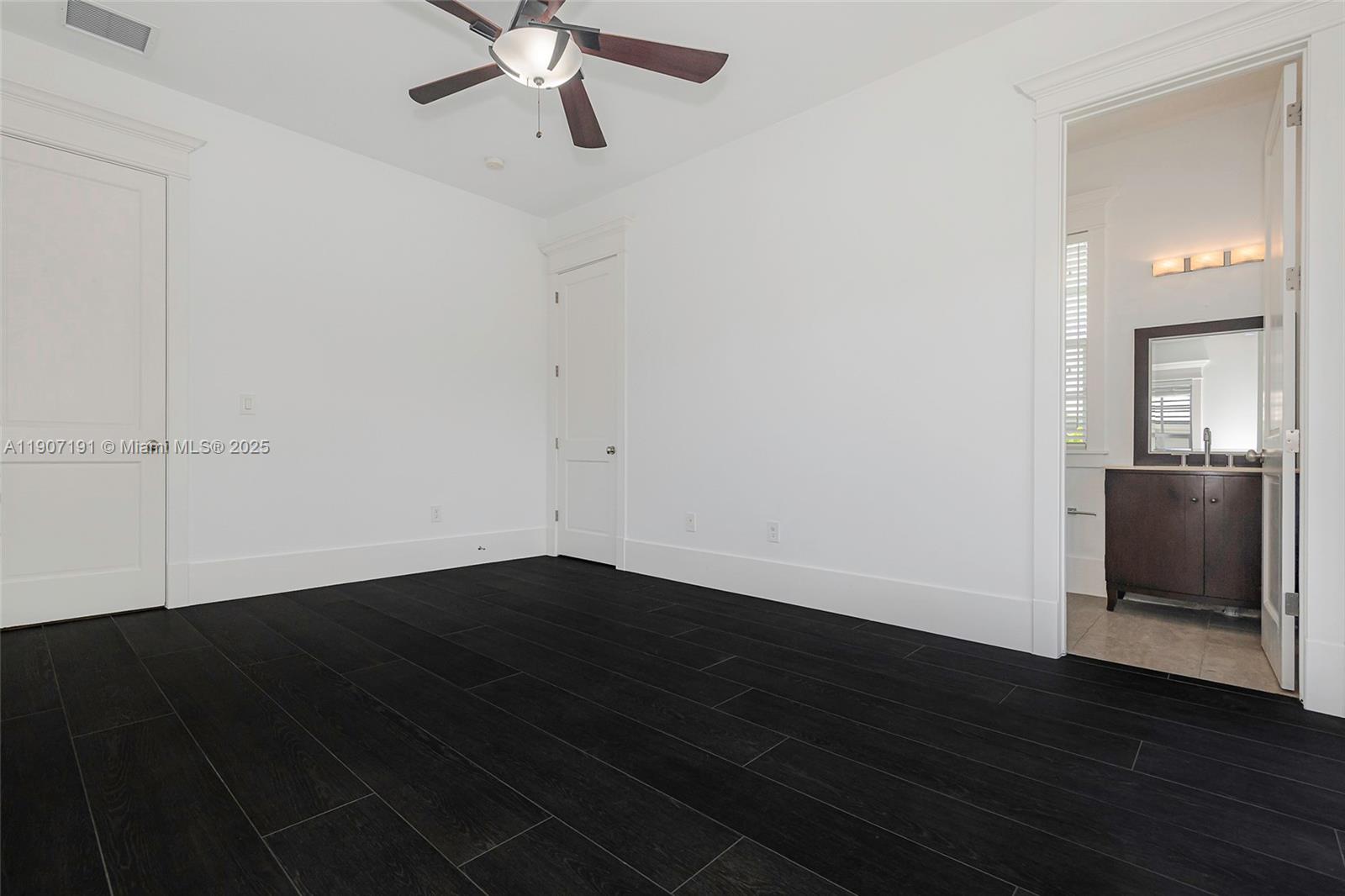 7745 SW 54th Ave Miami, FL 33143