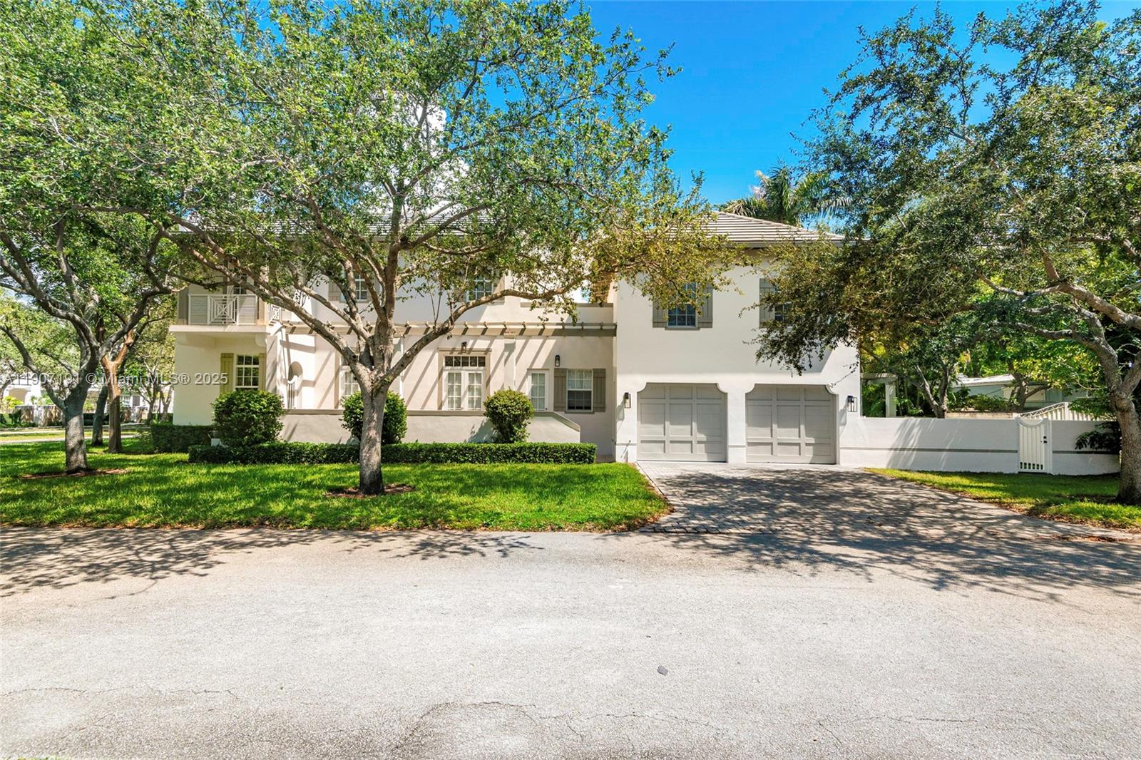 7745 SW 54th Ave Miami, FL 33143