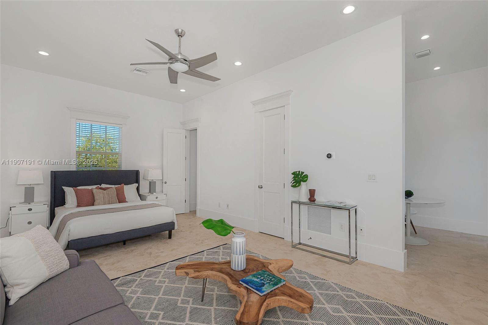 7745 SW 54th Ave Miami, FL 33143