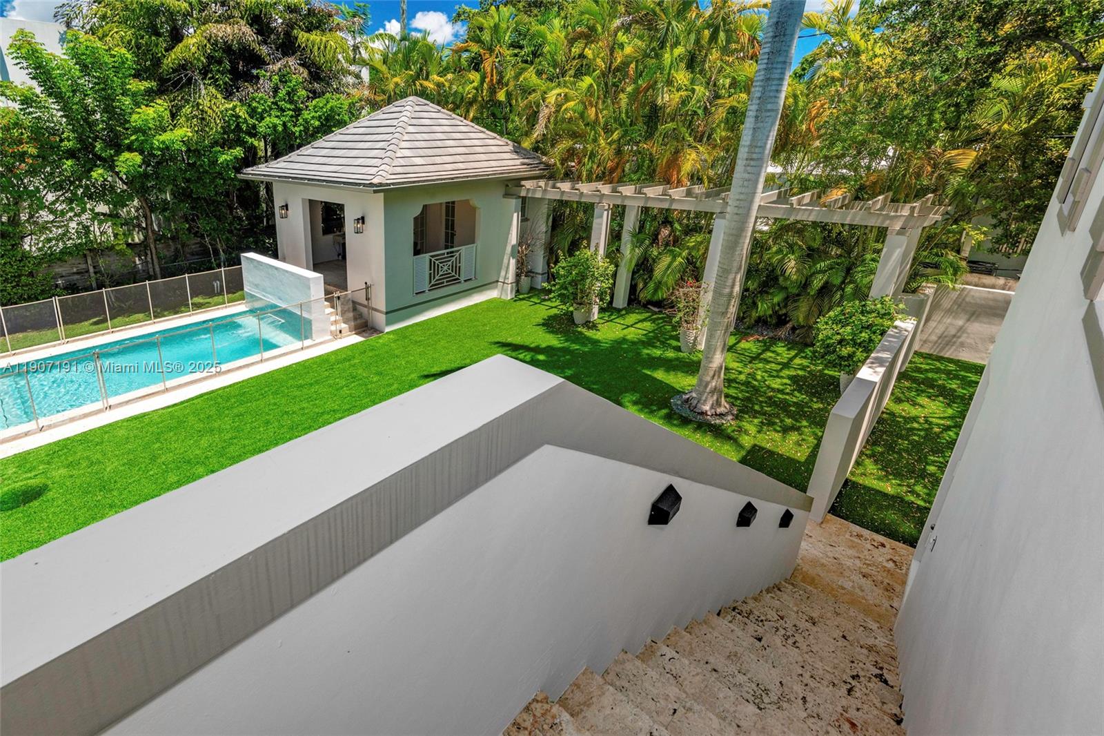 7745 SW 54th Ave Miami, FL 33143